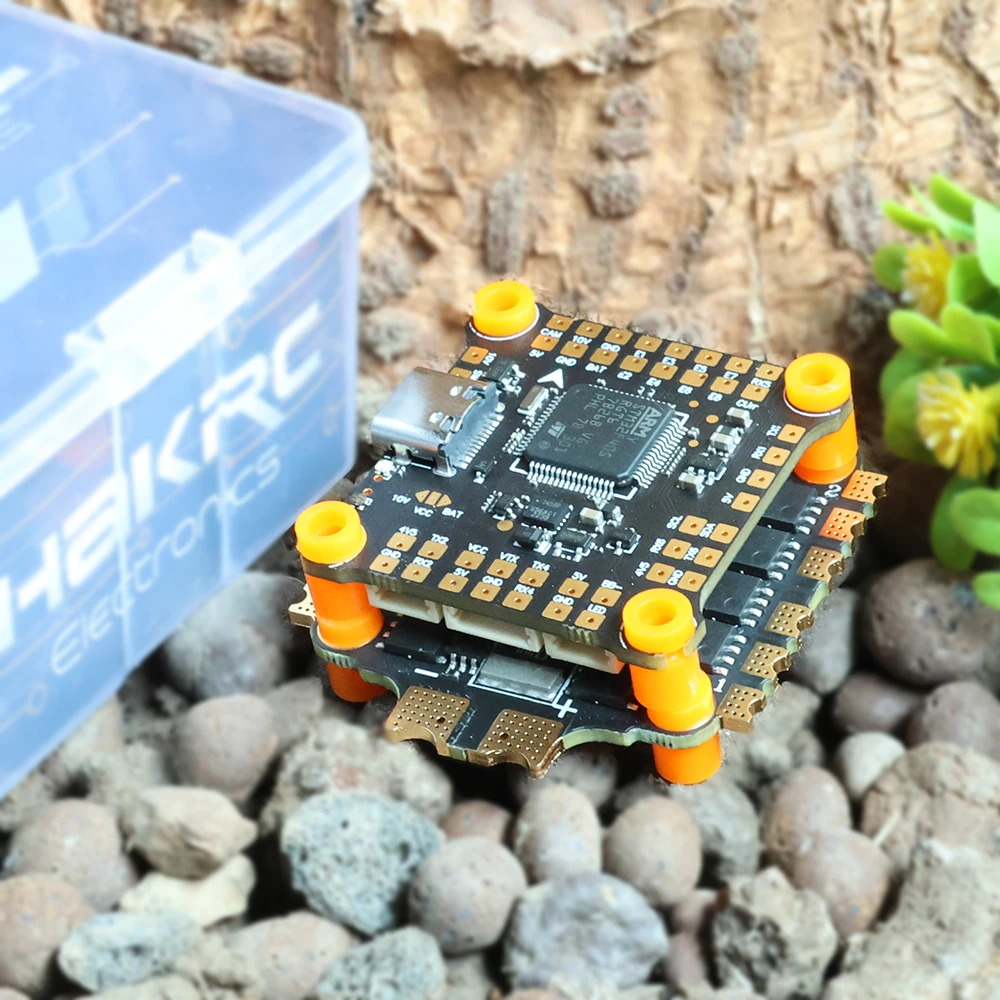 UniFlyHAKRC F405V2 65A Stack F – F405 Flight Controller recenzja i cena